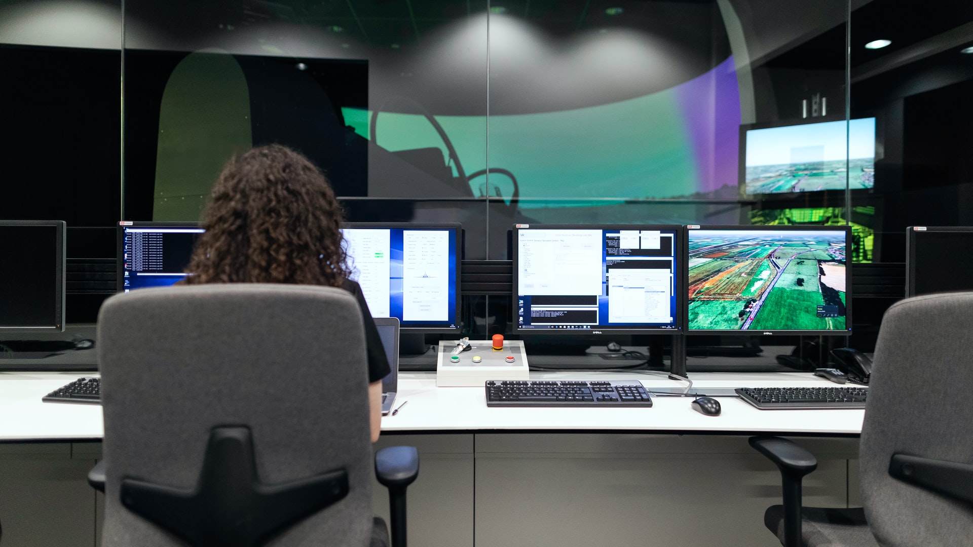 New Look For Graphic Design and Best Designers to Wok